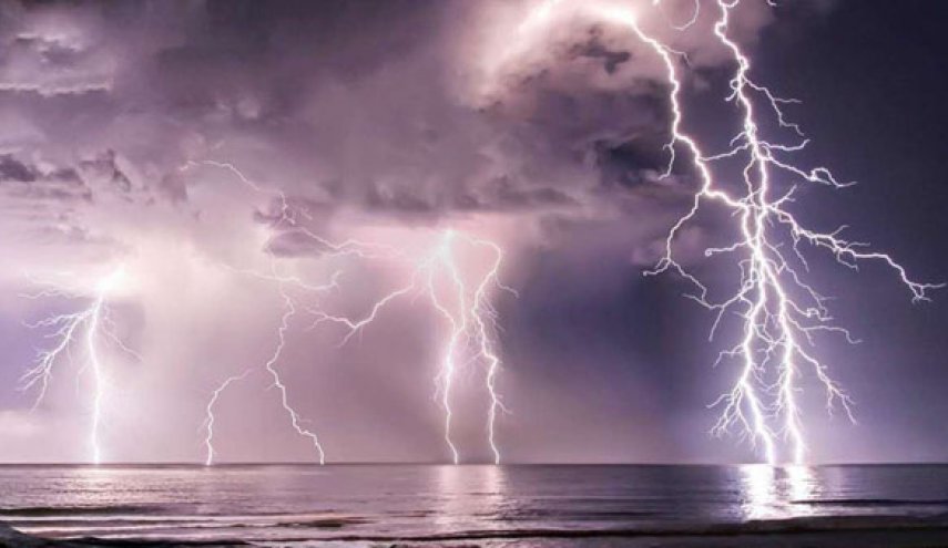 برق يعبر سماء البرازيل هو الأطول الذي تم تسجيله على الاطلاق  