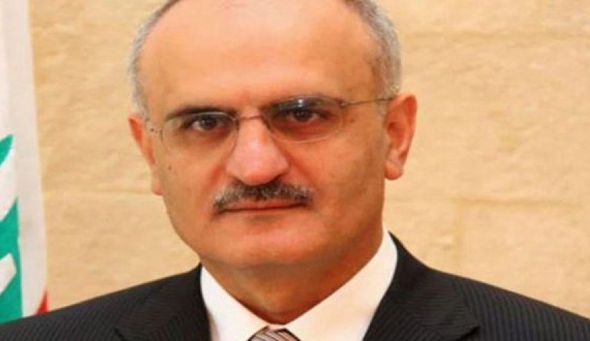 نائب لبناني: نقف الى جانب إيران في مواجهة أمريكا 