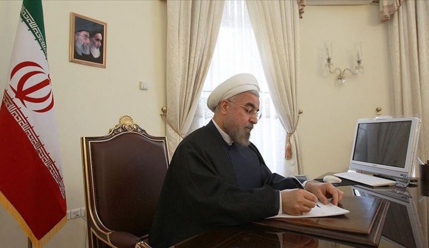 هیچ حکومت و دولتی بدون بهره گیری از ظرفیت های عظیم مردمی نمی تواند در مدیریت و اداره کشور موفق باشد/ شهرداری ها و دهیاری ها نقش مهمی در توسعه و آبادانی شهرها و روستاهای کشور ایفا کرده اند