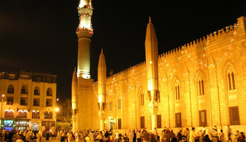 مصر تقرر فتح مسجد الامام الحسين عليه السلام