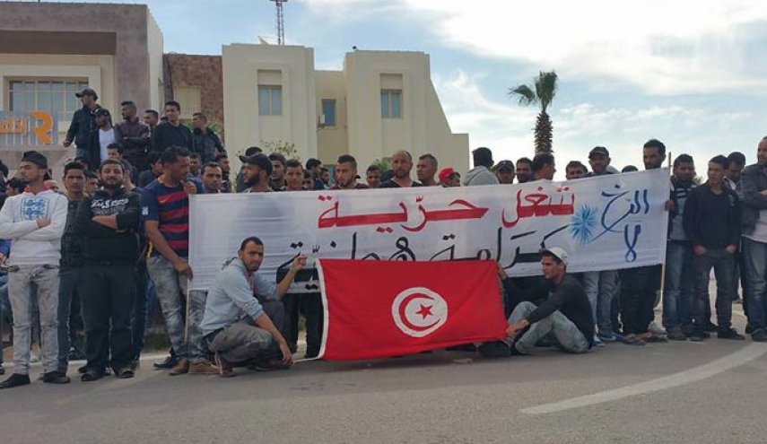 تونس.. أهالي تطاوين يقررون الاعتصام في منطقة الكامور