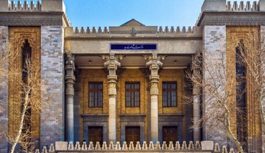 طهران: الكذب والاتهامات من ثوابت السياسة الخارجية الأمريكية