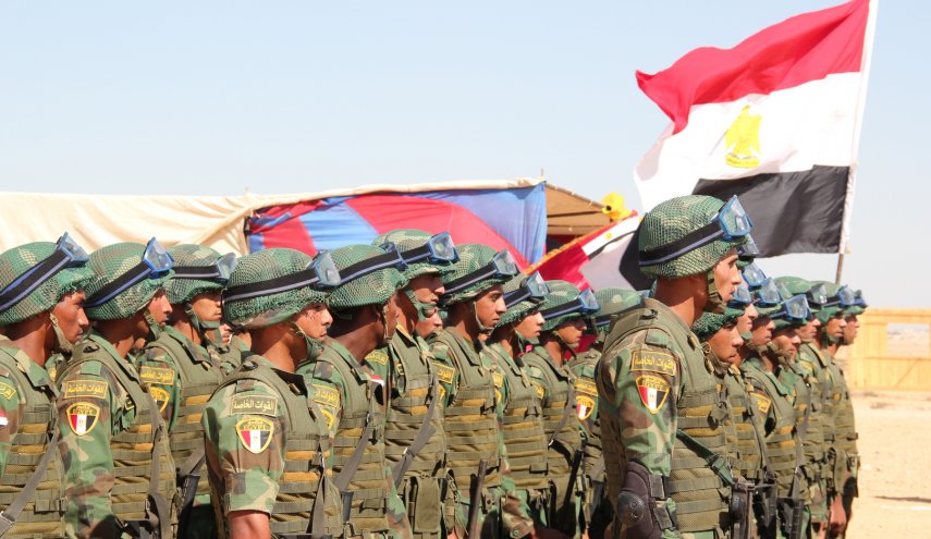 الجيش المصري يتنافس مع تركيا ويعلن عن مناورات عسكرية