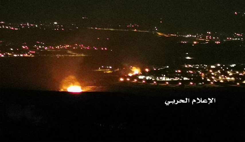 الاحتلال يستنفر قواته ويطلق القنابل المضيئة قرب لبنان
