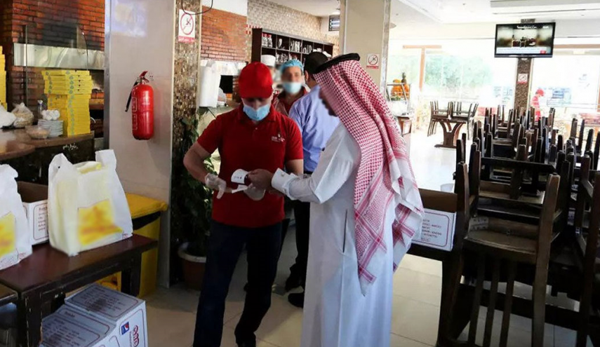 السعودية تمنع من تجاوزوا سن 65 عاما دخول بعض الاماكن