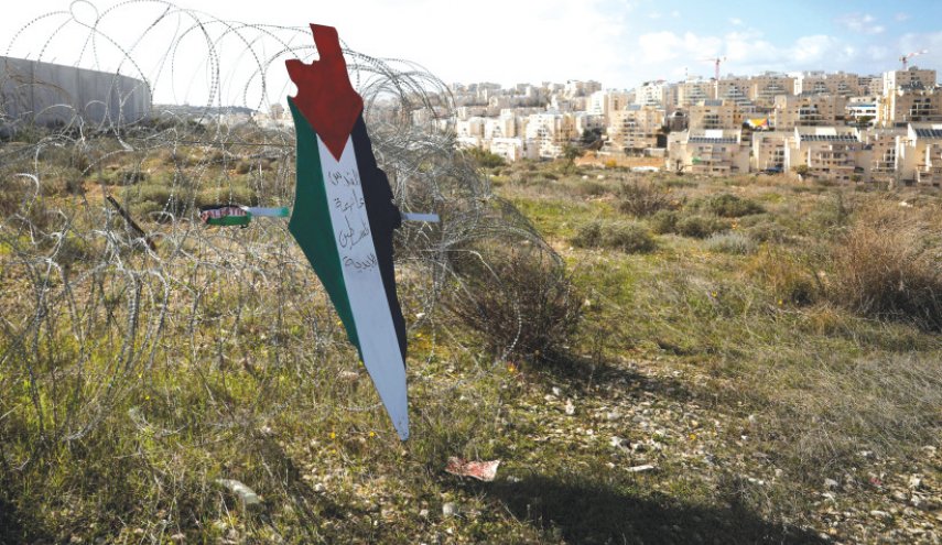 السلطة الفلسطينية تبحث سبل الرد على خطوة 'غوغل' و'أبل'
