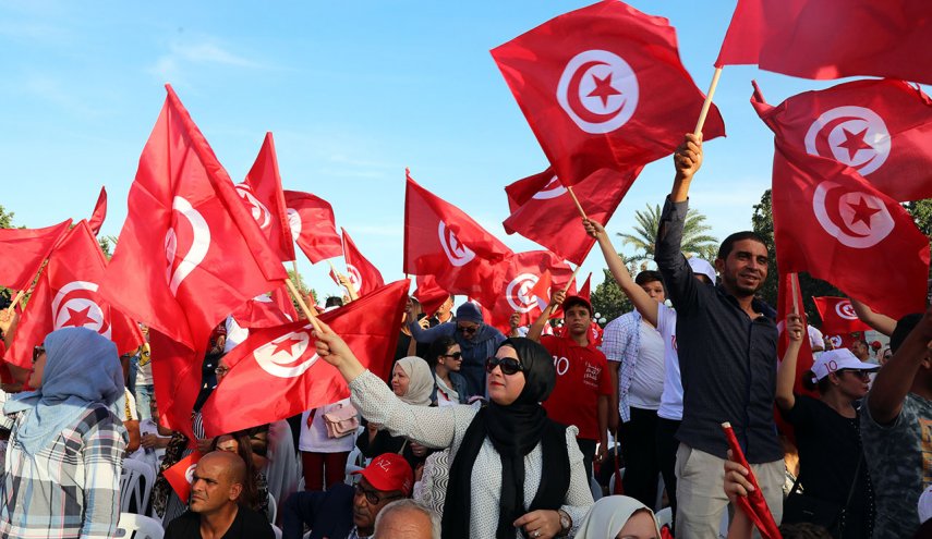 حزب قلب تونس يدعو لتشكيل حكومة وحدة وطنية