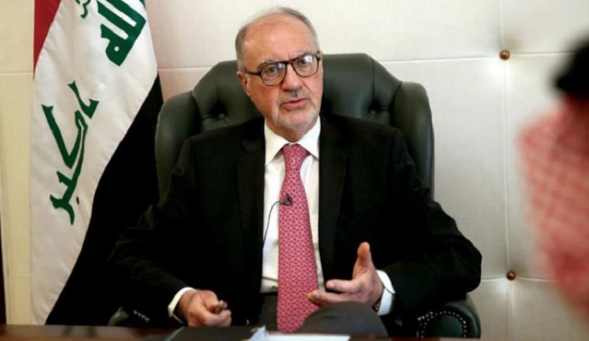 وفد العراق برئاسة علاوي يصل إلى الرياض
