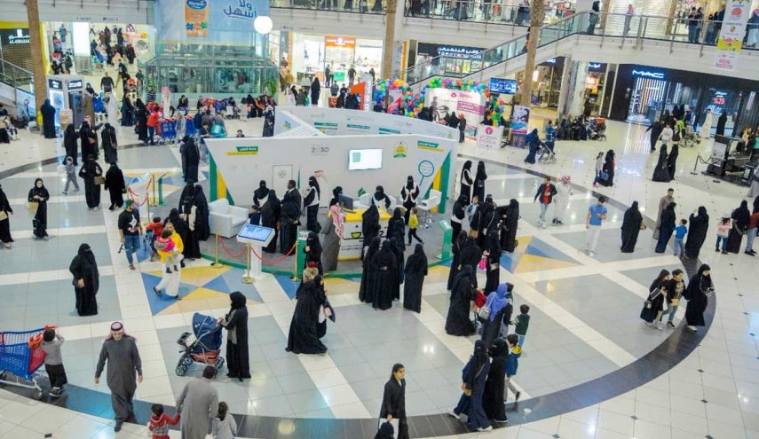 طعن زوجته أمام محل تجاري بجدة ثم اعترف عن سبب جريمته