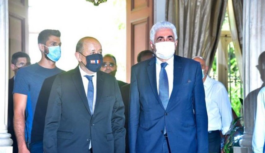 لودريان من بيروت: فرنسا ستقف دائما الى جانب لبنان