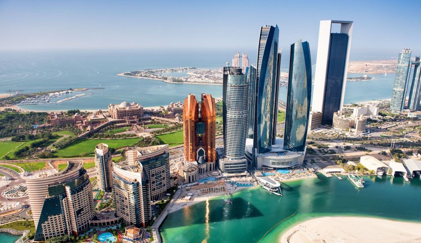 الإمارات تتخذ إجراءات قانونية ضد اشخاص بشأن كورونا