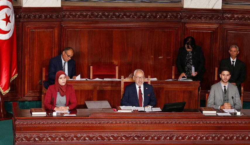 الغنوشي: لن نسقط لائحة سحب الثقة مني