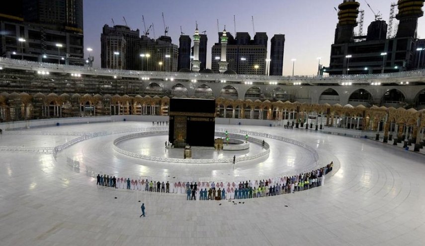 الأوقاف اليمنية تدين منع النظام السعودي فريضة الحج