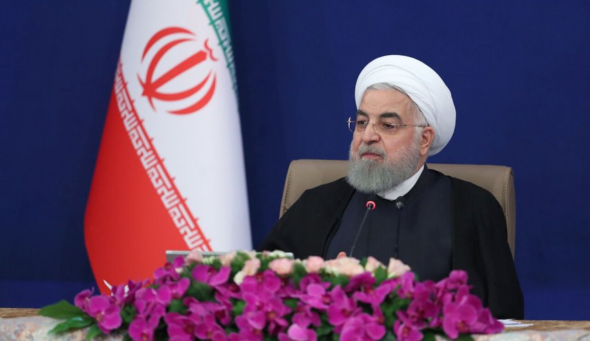 روحاني : ايران في مرحلة تجاوز ذروة تفشي فيروس كورونا