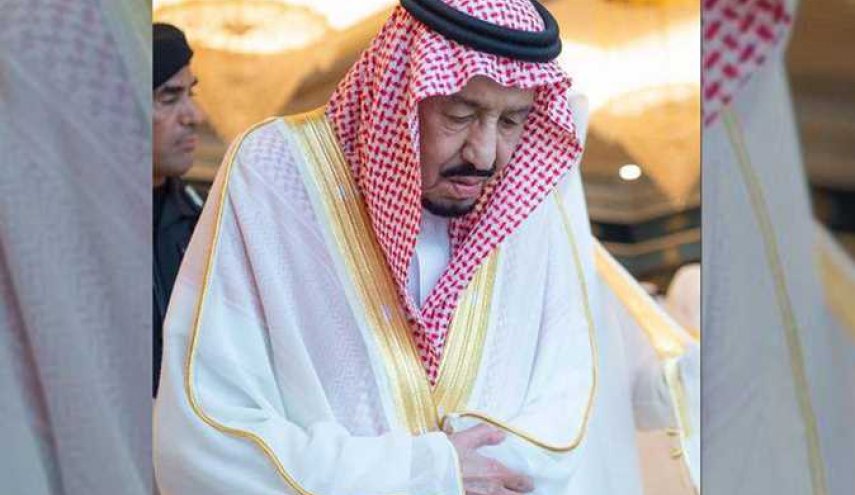 الملك السعودي يغادر المستشفى