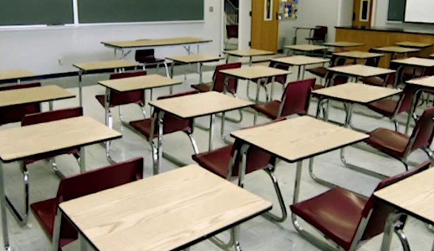 التلاميذ في واشنطن يتابعون دروسهم عبر الانترنت