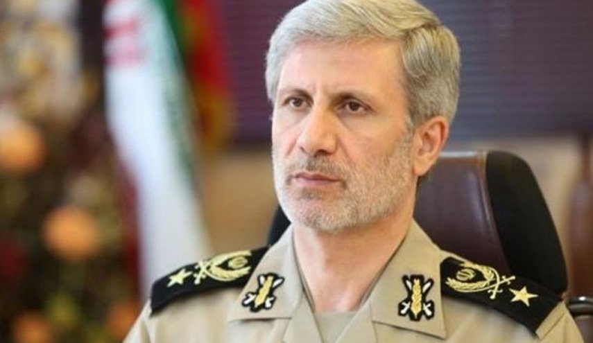 امیرحاتمی: رهنمودهای رهبری عامل شتاب‌بخش تکامل صنایع دفاعی بوده است/ جت پیشرفته کوثر نماد خودباوری و مقابله با تحریم ها