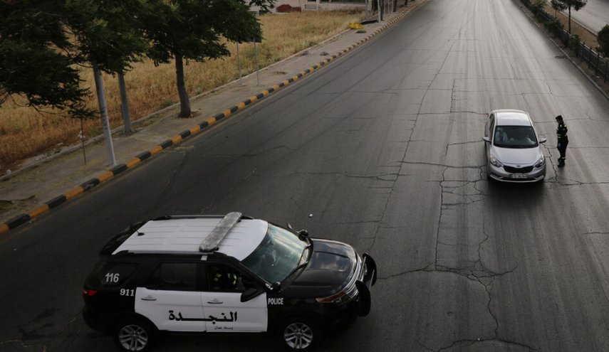 جريمة تهز الأردن في أول أيام العيد.. شاب يقتل شقيقاته الثلاث
