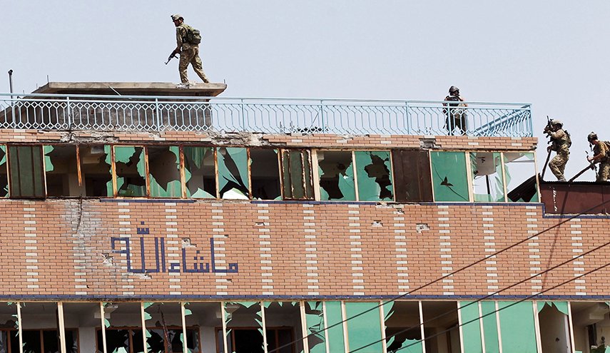 فرار سجناء افغان اثر هجوم ’داعش’ على سجن في جلال آباد