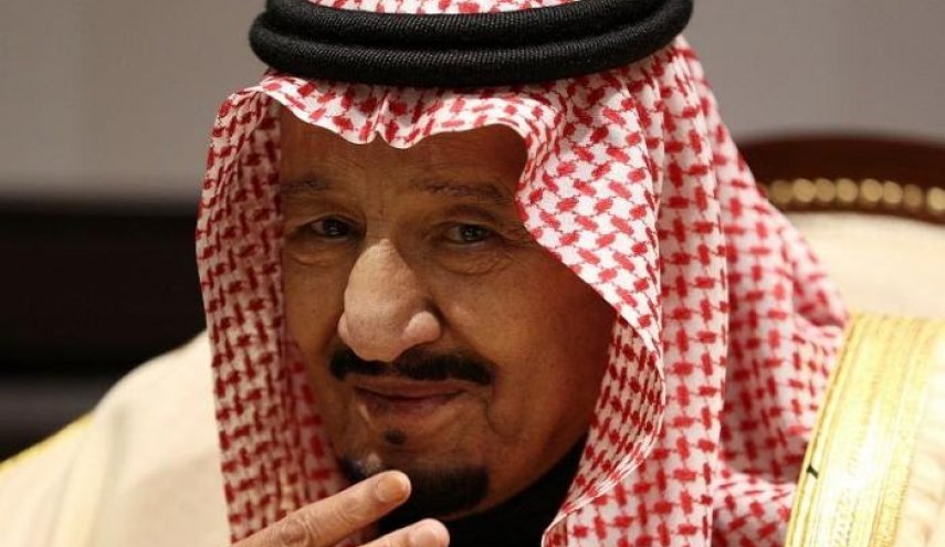 مجتهد يكشف عن أمر خطير يتعلق بالملك سلمان