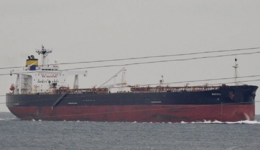 أنباء عن توقيف باكستان ناقلة نفط إيرانية في ميناء كراتشي