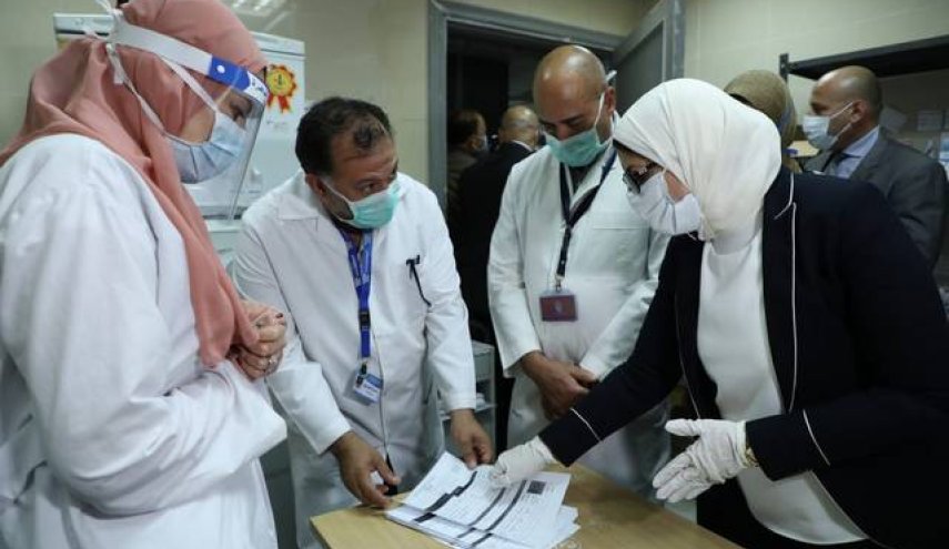 وفيات كورونا في مصر تتجاوز حاجز الـ 5 آلاف
