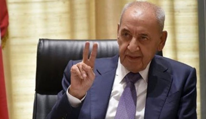 بري يرد على التسريبات حول الاتصال مع ماكرون
