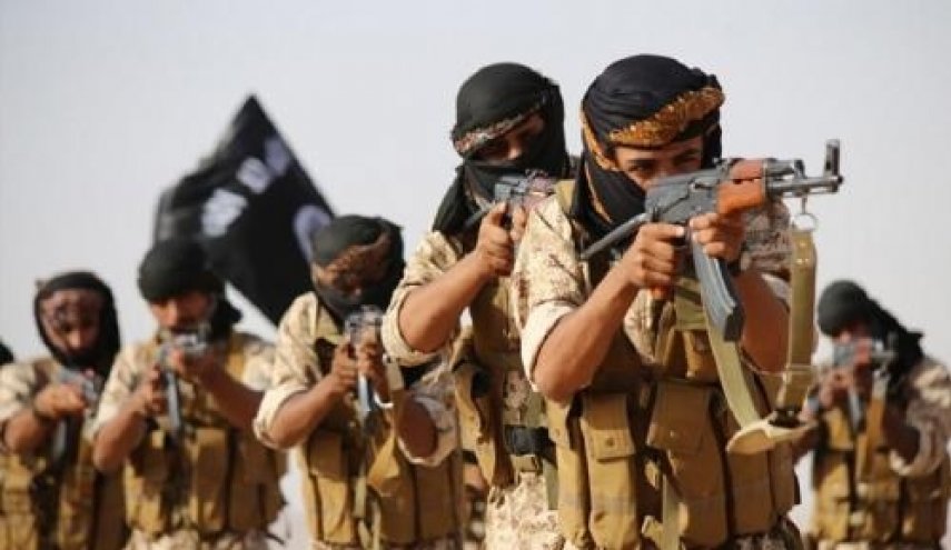 تنظيم القاعدة الإرهابي يعدم طبيبا يمنيا في محافظة البيضاء