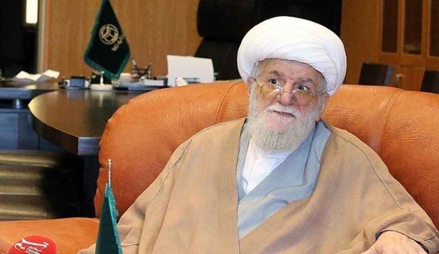 صور تعرض لأول مرة للفقيد الراحل آیة ‌الله تسخيري