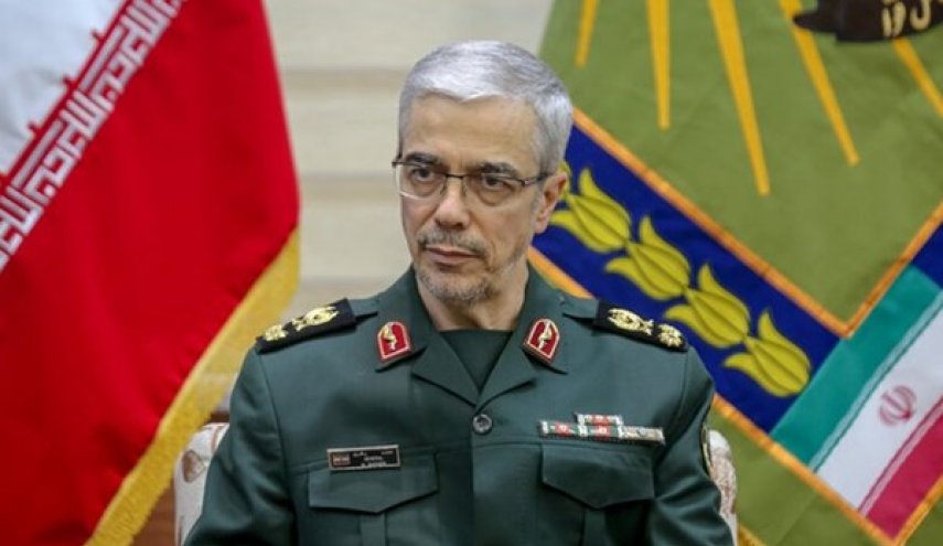 اللواء باقري: الصناعة الدفاعية رصيد قوي للدفاع عن الثورة والبلد