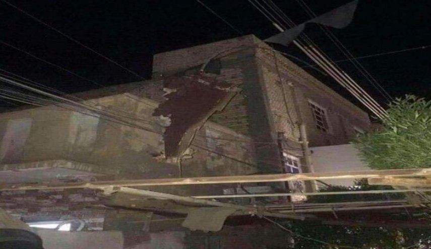 بالصور.. استهداف منزل ناشط بالحراك الشعبي جنوب العراق