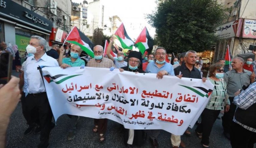 لجنة دعم الثورة الاسلامية للشعب الفلسطيني تعيب على مشيخة الامارات فعلتهم القبيحة!