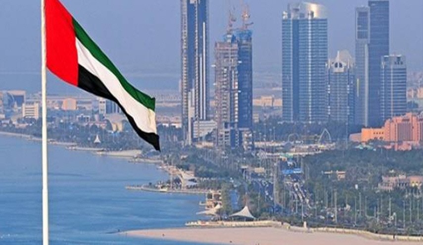 إماراتي يهاجم الاتفاق الصهيوإماراتي