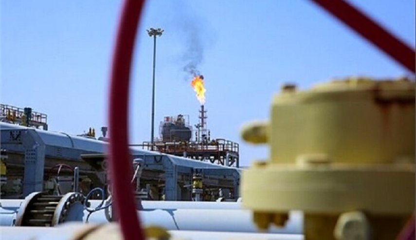  ايران ترفد محطات التصدير بنفط حقول غرب كارون

