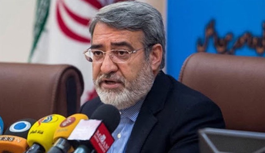 وزیر کشور: توزیع منابع مستلزم ایجاد تقسیم‌بندی‌ها در داخل کشور است