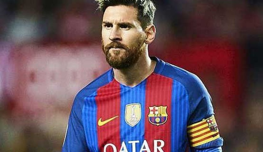 ميسي يخطر إدارة برشلونة برحيله عن النادي