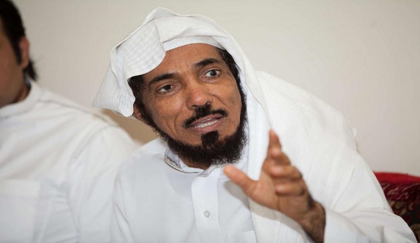 بلومبيرغ: السلطات السعودية تقطع التواصل بين معتقلي رأي وأسرهم