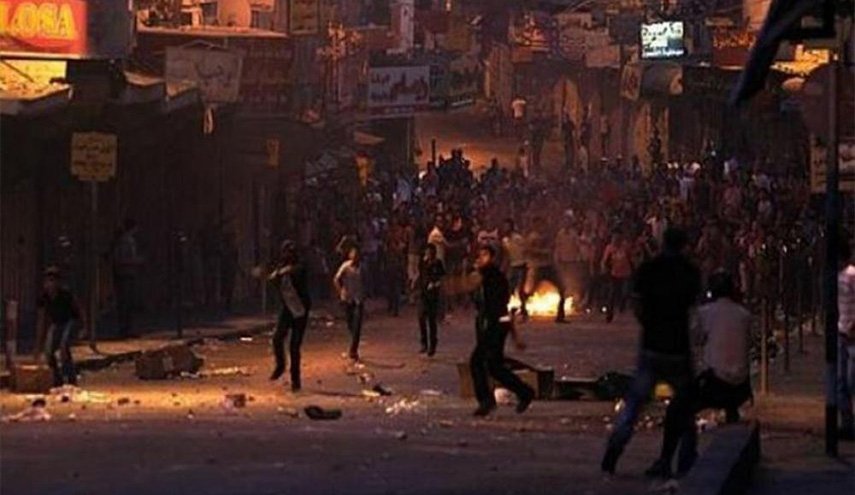 مواجهات مع الاحتلال بعد اصابة شاب في باب الزاوية