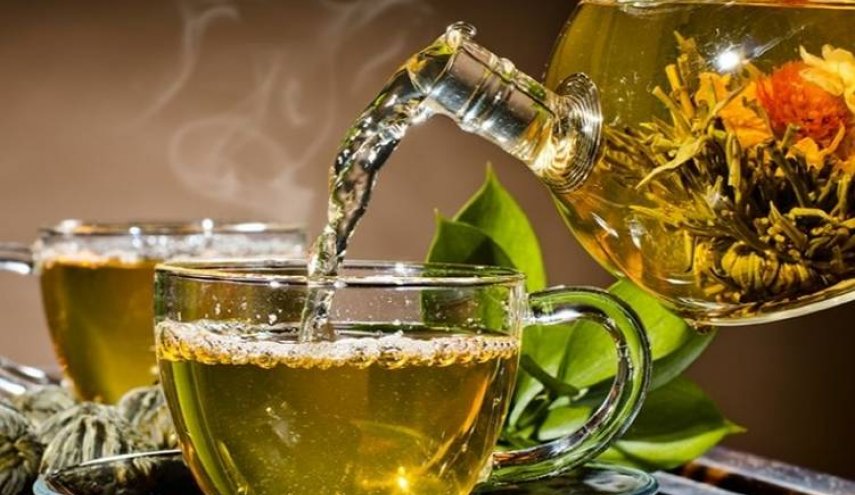 مشروبات تخلصك من انتفاخ المعدة في دقائق