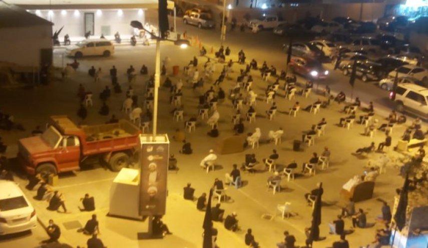  إحياء البحرينيين مراسم العزاء بشكل متحضر أثار غيظ السلطات