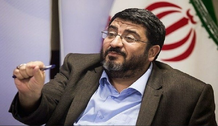 محلل ايراني: المزاعم الأمريكية بشأن آلية الزناد لا أساس لها على الإطلاق