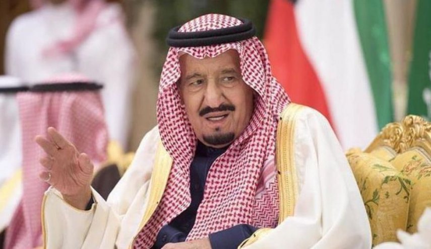 الملك سلمان يأمر بإنهاء خدمة ضباط كبار وإحالتهم للتحقيق