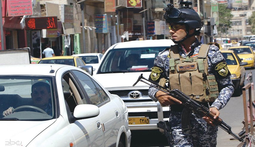 عراقي خبأ قنبلة يدوية بملابس حقيبته فواجه هذا المصير