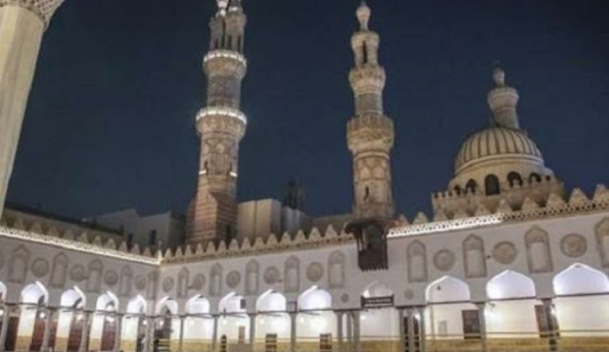 الأزهر يصدر بيان إدانة لحادث تمزيق القرآن في أوروبا