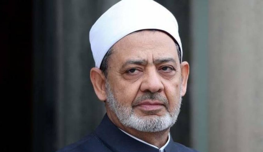 الأزهر يدين بشدة إعادة نشر مجلة فرنسية رسوما مسيئة للرسول
