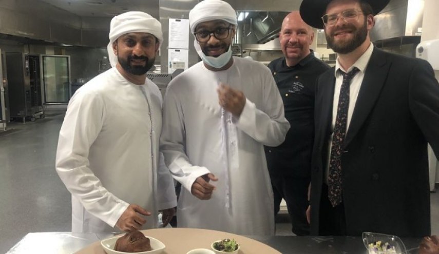 بعد التطبيع العلني ..أول مطعم إسرائيلي بالإمارات+صور