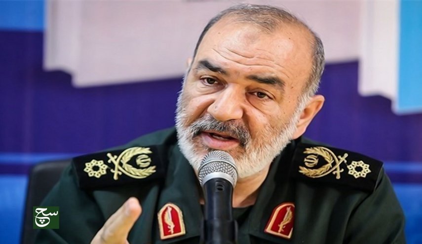 اللواء سلامي يشيد بضمان النظام والامن في مراسم عاشوراء