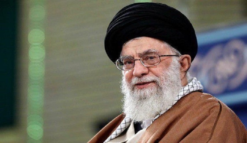 قائد الثورة يوافق على استمرار عمل محاكم الثورة للبت في ملفات الفساد