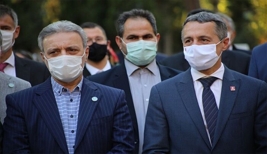 جامعة طهران تعلن استعدادها للتعاون مع الجامعات السویسریة