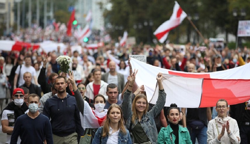 اعتقال 600 شخص خلال احتجاجات المعارضة في بيلاروسيا